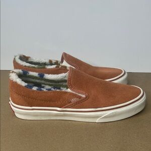 Vans Suede Sherpa Lined Slip On Sneakers Burnt Orange Women’s 7.5 NWOT